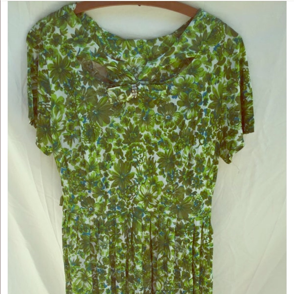 VINTAGE 1960s Retro Dress